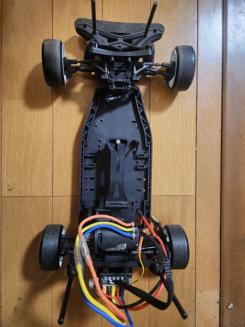Yokomo YD-2S メカレス完成シャーシ