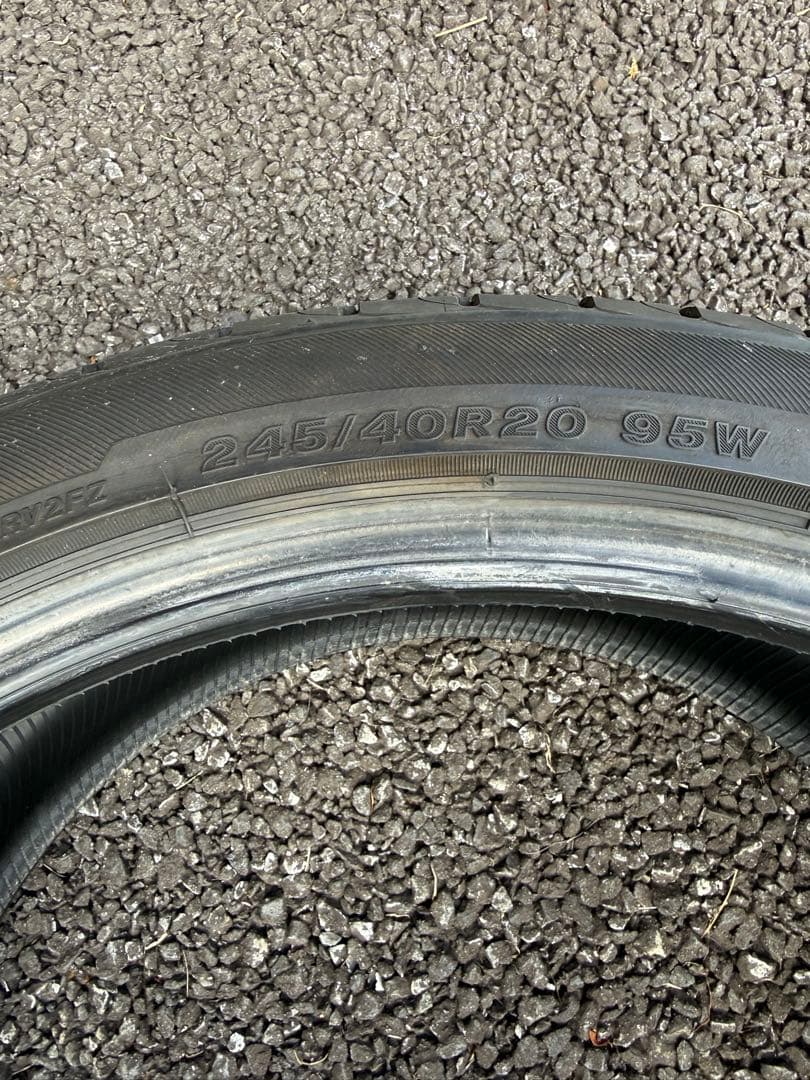 245/40R20ブリヂストンレグノ GRVII 1本送料込み