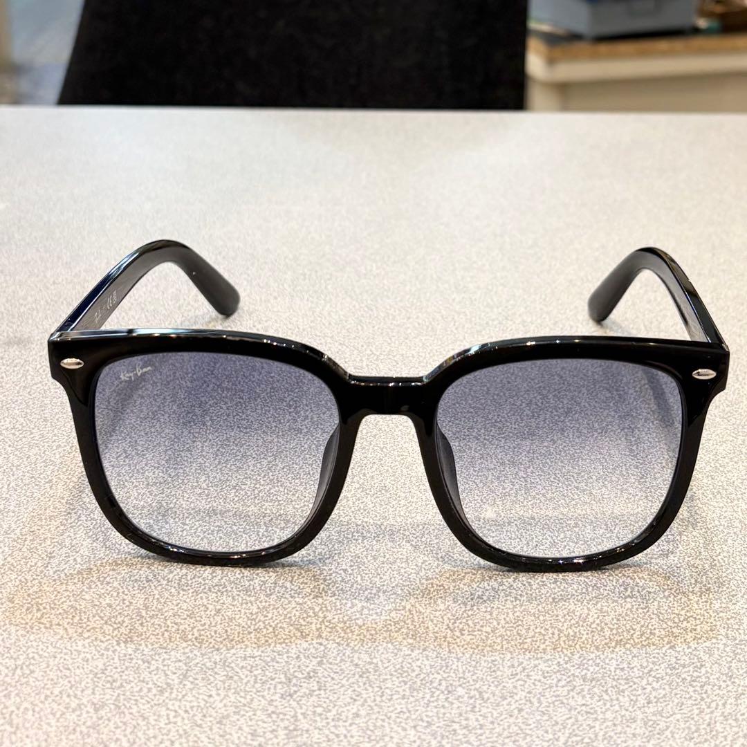 RayBan レイバン　サングラス　紫外線カット　黒ぶち　RB4401D