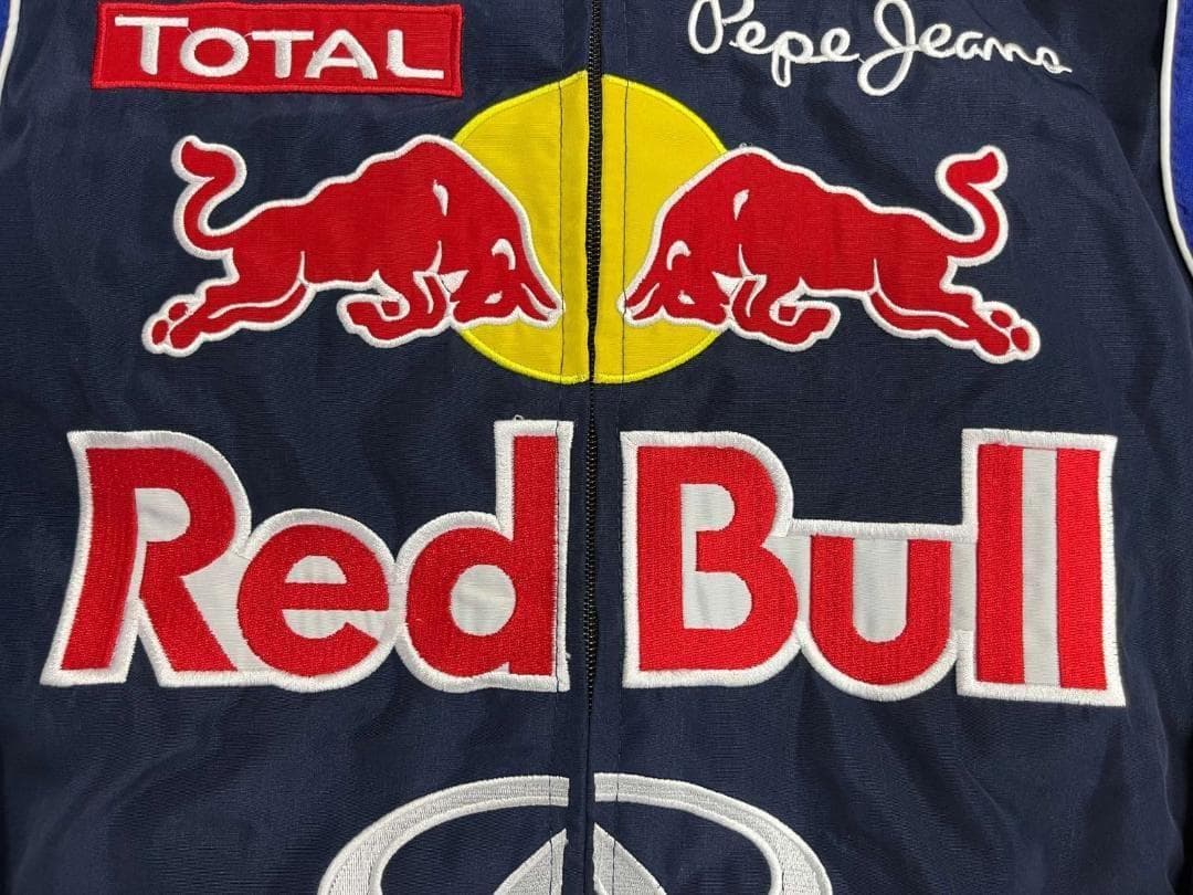 RED BULL INFINITI 刺繍中綿 F1レーシングジャケット