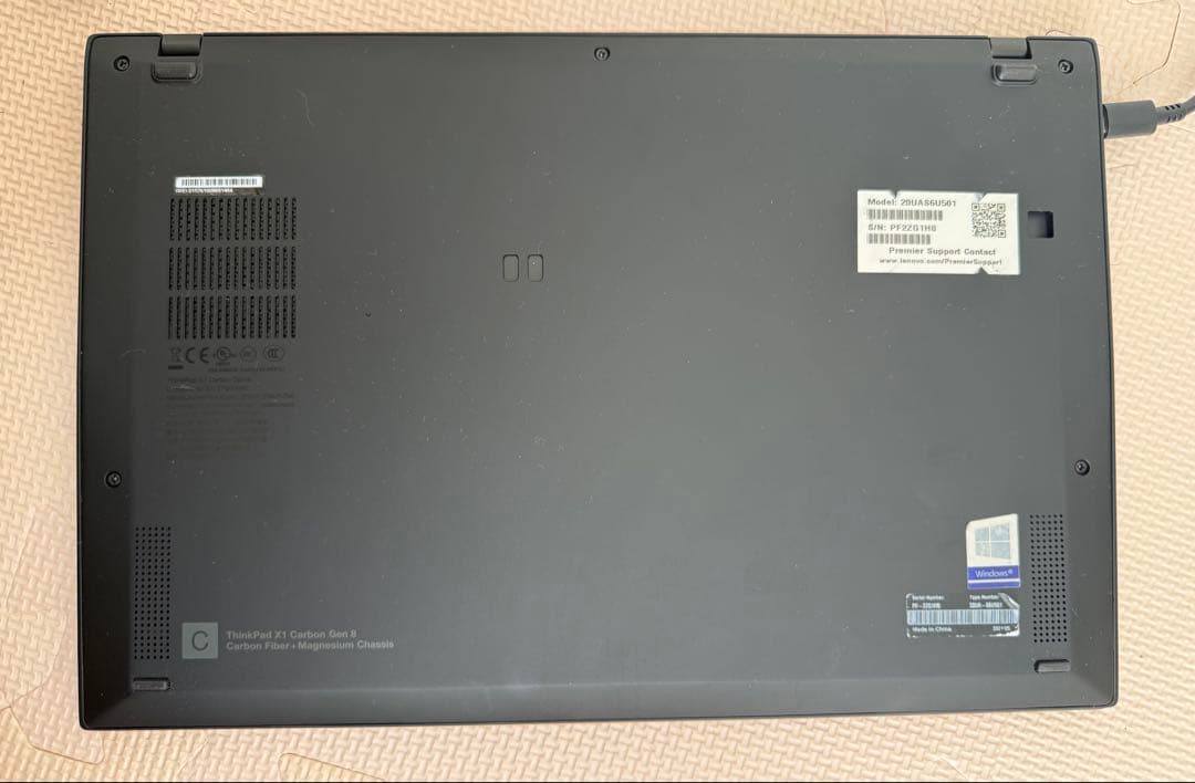スカ様　ThinkPad X1 Carbon Gen8 i7 16GB