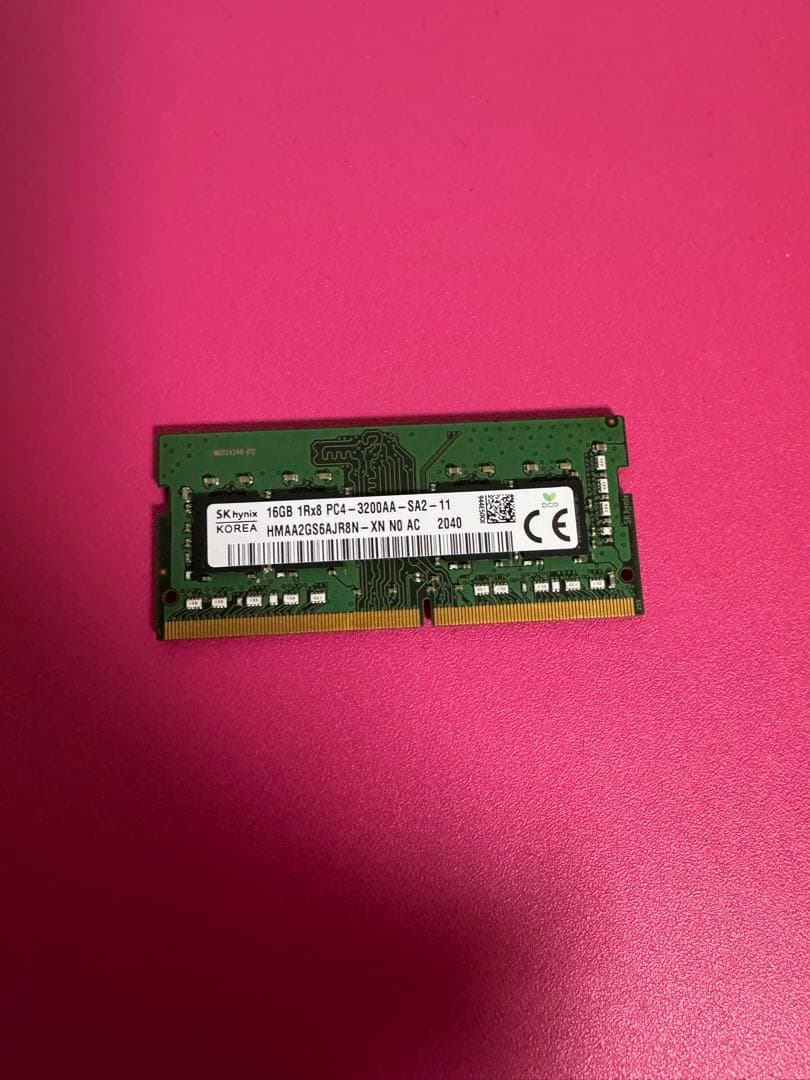 SK Hynix 16GB DDR4 PC4-19200S メモリ