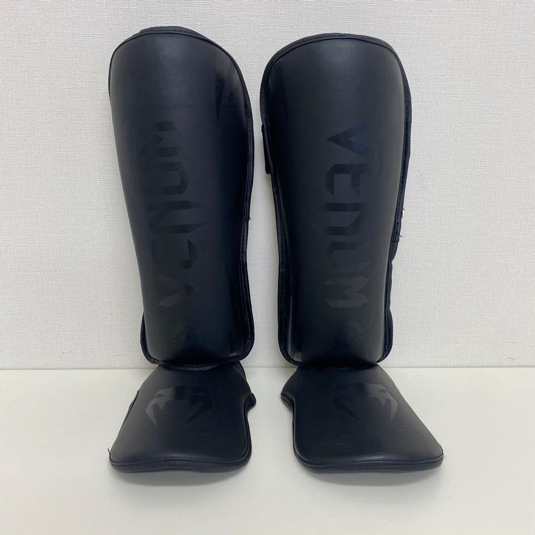 VENUM レガース キック ボクシング 格闘技 レッグサポーター　プロテクター