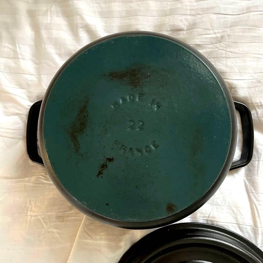 お値下げしてます【22cm BK】Staub 鍋