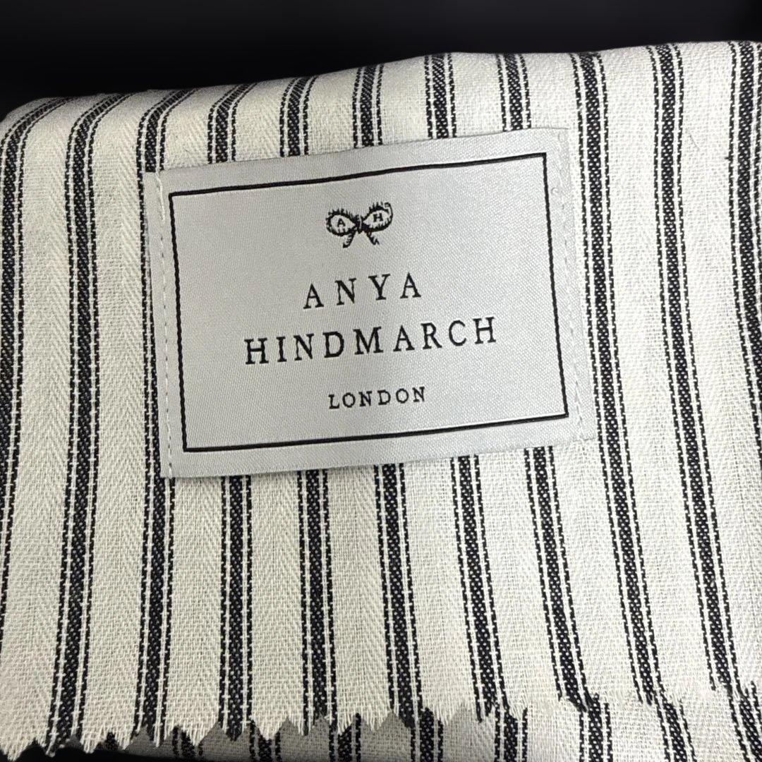 ANYA HINDMARCH ブラック 二つ折り財布