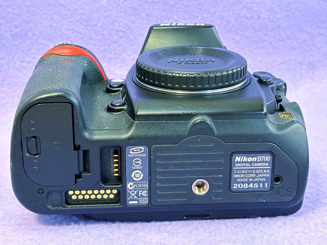 Nikon D700 ボディのみ　ややジャンク！