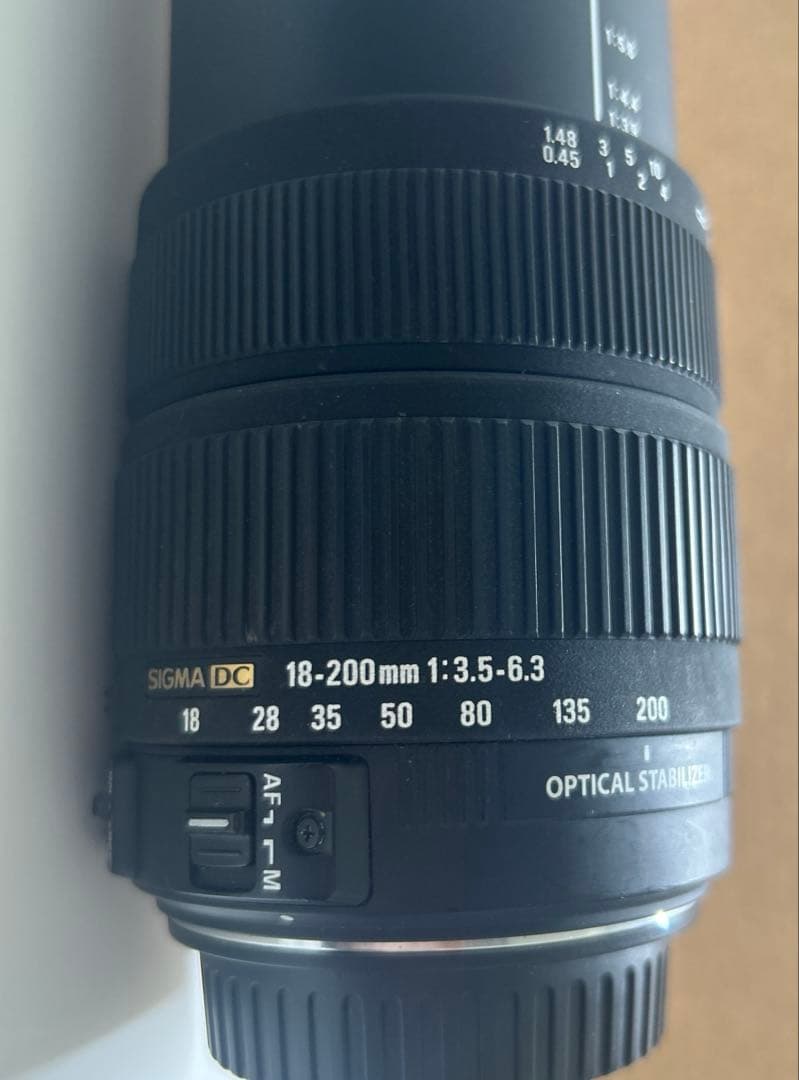 SIGMA ズームレンズ 18-200mm DC OS Canon用