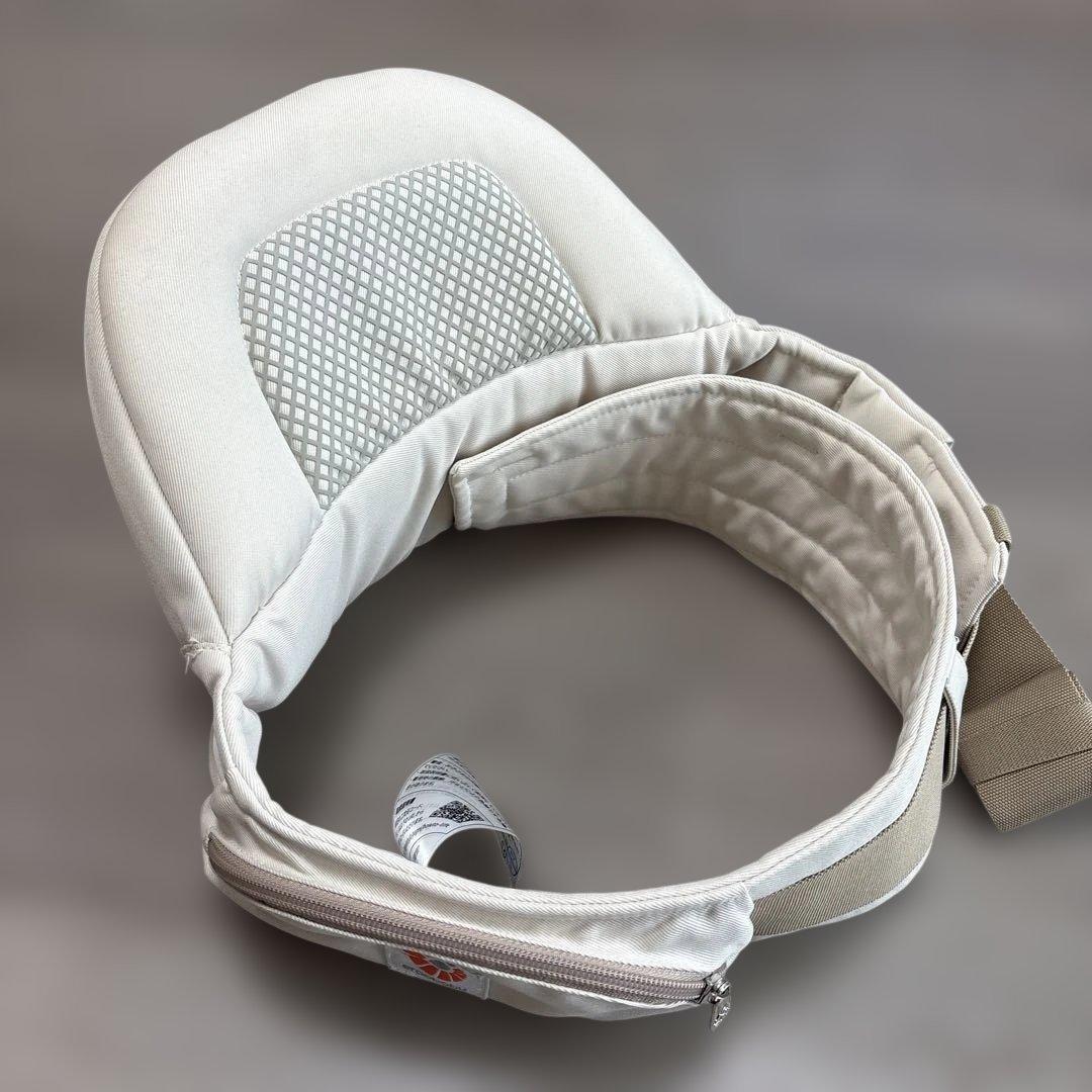 美品 エルゴ Ergobaby Lift ヒップシート ナチュラルベージュ