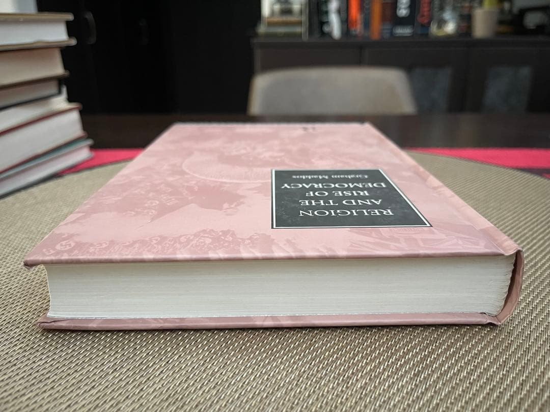洋書 Religion and the Rise of Democracy
