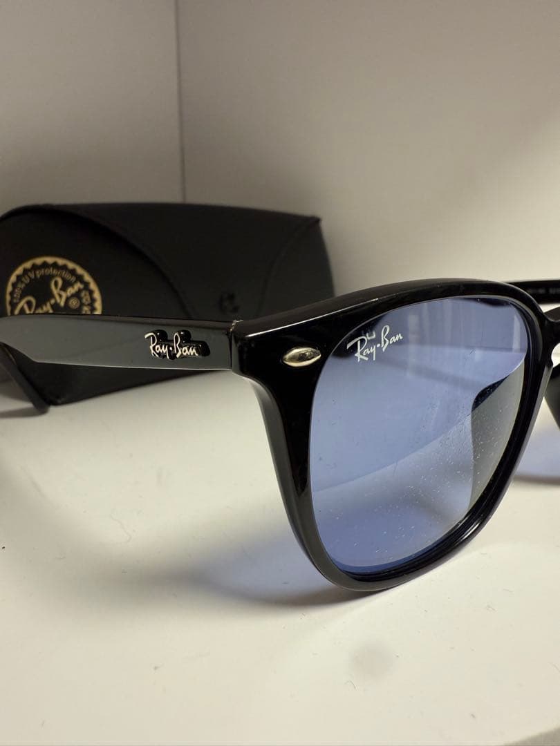 RB4258-F Ray-Ban サングラス ブラック×ブルーレンズ
