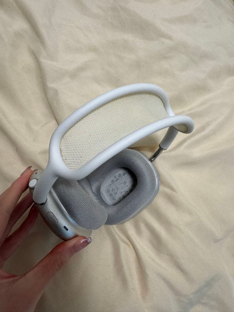Apple AirPods max シルバー