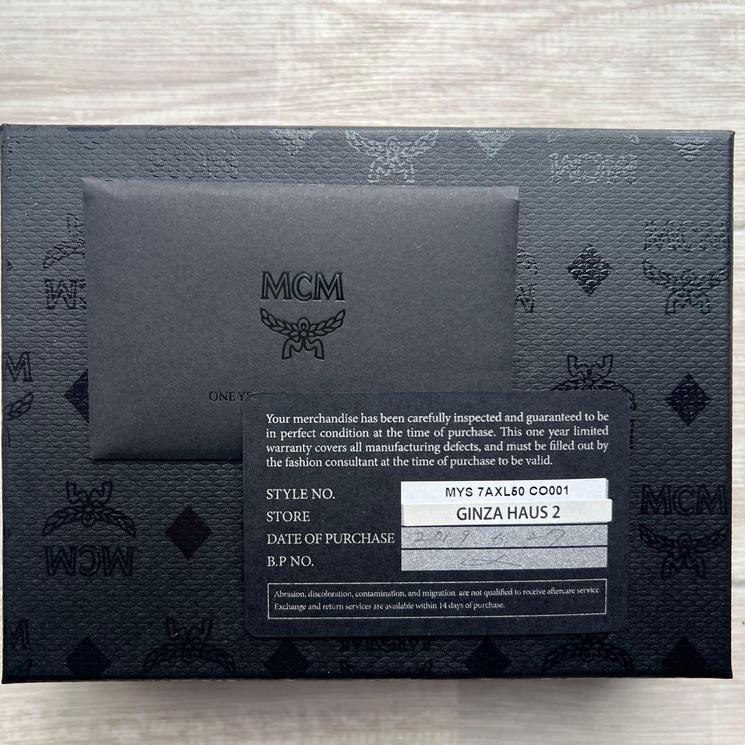 ★値下げ★MCM ウサギ ラビット 二つ折り財布