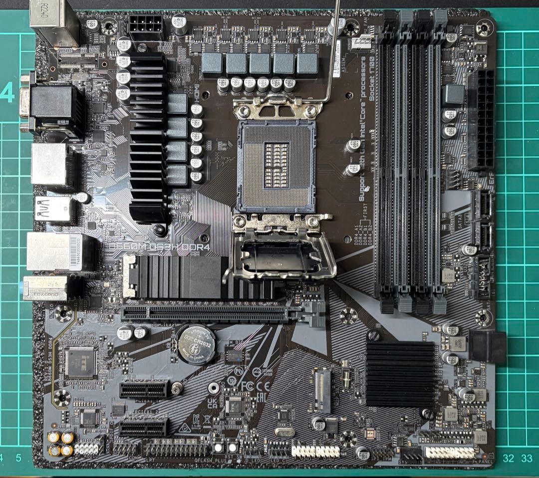 【動作確認済み 付属品完品】GIGABYTE B660M DS3H DDR4