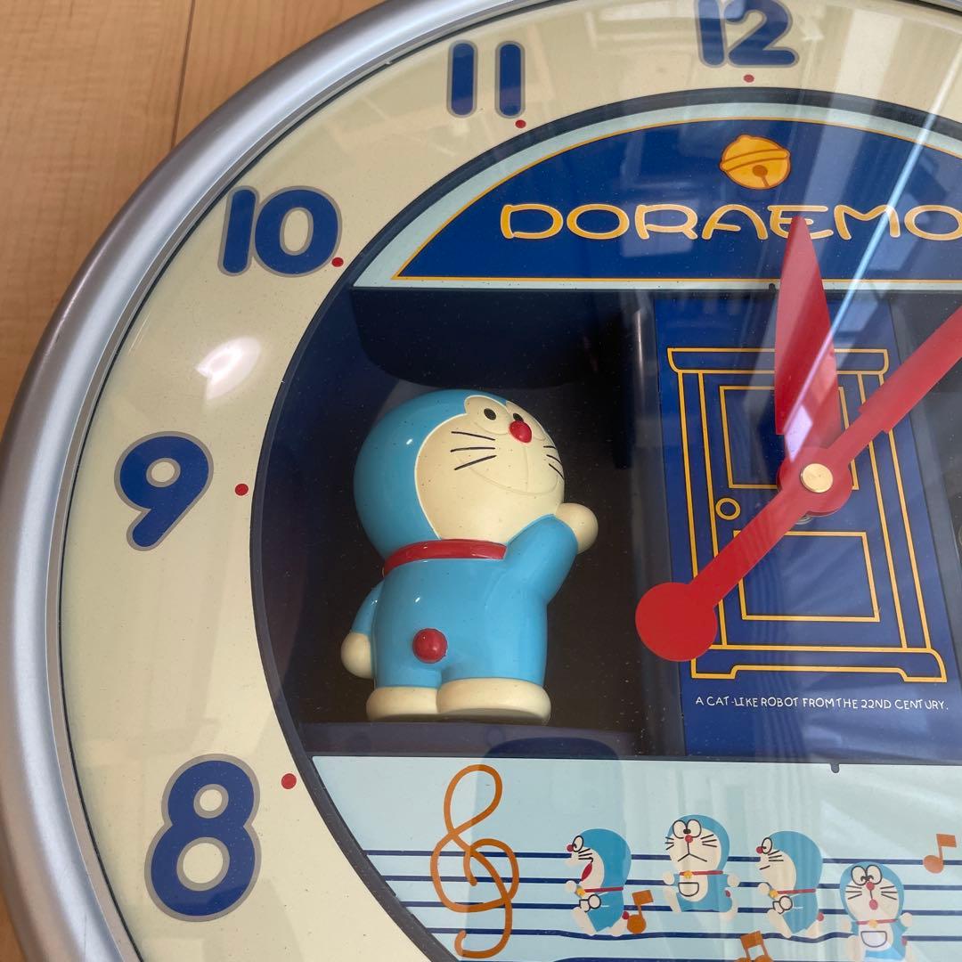 ドラえもん キャラクター掛時計　からくり時計