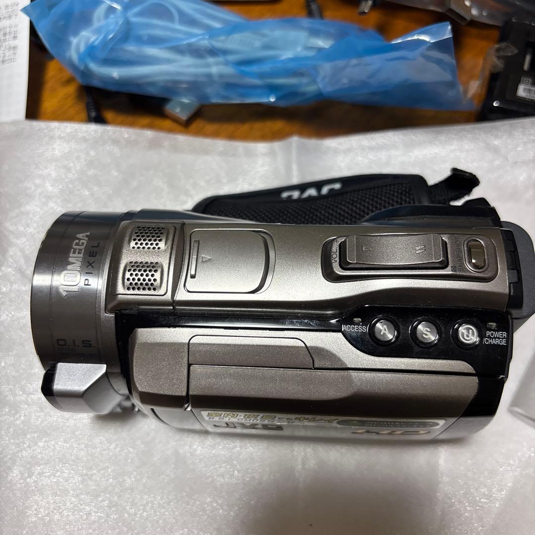 JVC Everio GZ-HM1 HDビデオカメラ　エブリオハイビジョン　ビク