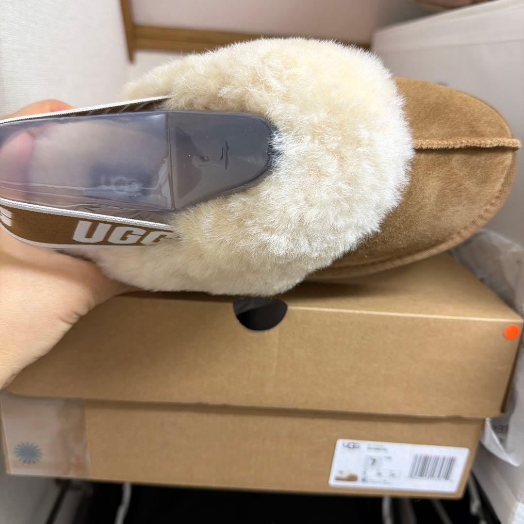 UGG W Funkette チェスナット 7 新品未使用