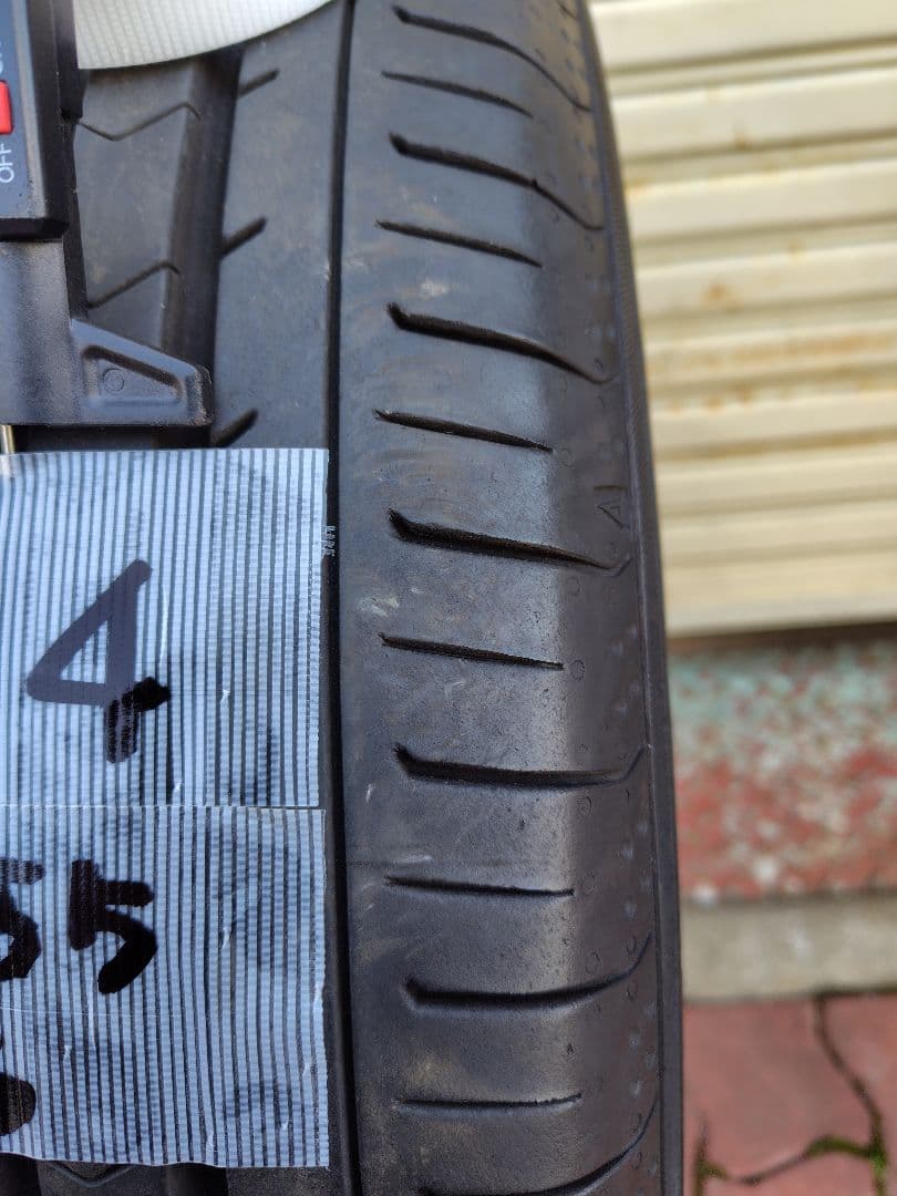 5080、ヨコハマ RV03 225/55 R18 2023年製２本セット