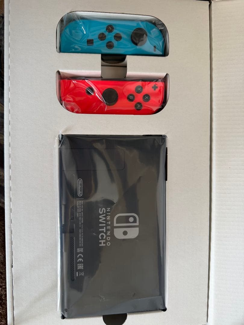Nintendo Switch ネオンブルー/ネオンレッド 本体＋おまけ付き