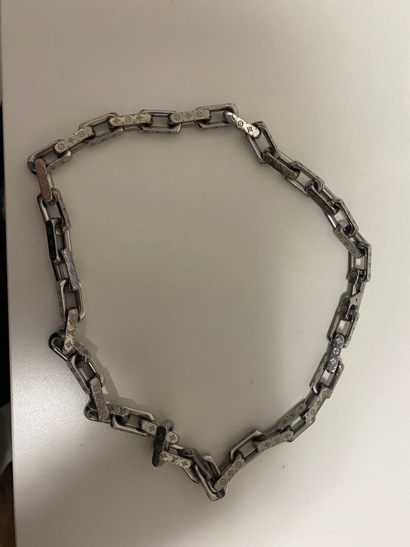ヴィトン　コリエチェーン　ネックレス　luis vuitton　ブラック