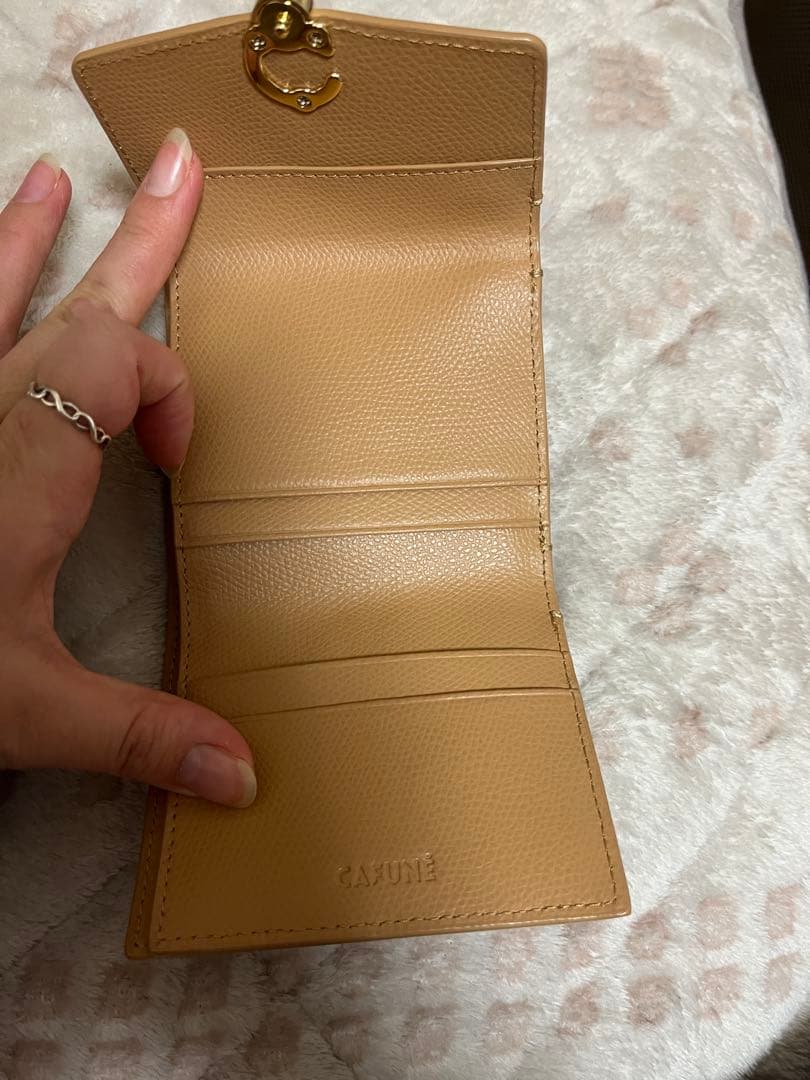 CAFUNÉ DOUBLE-C WALLET キャメル