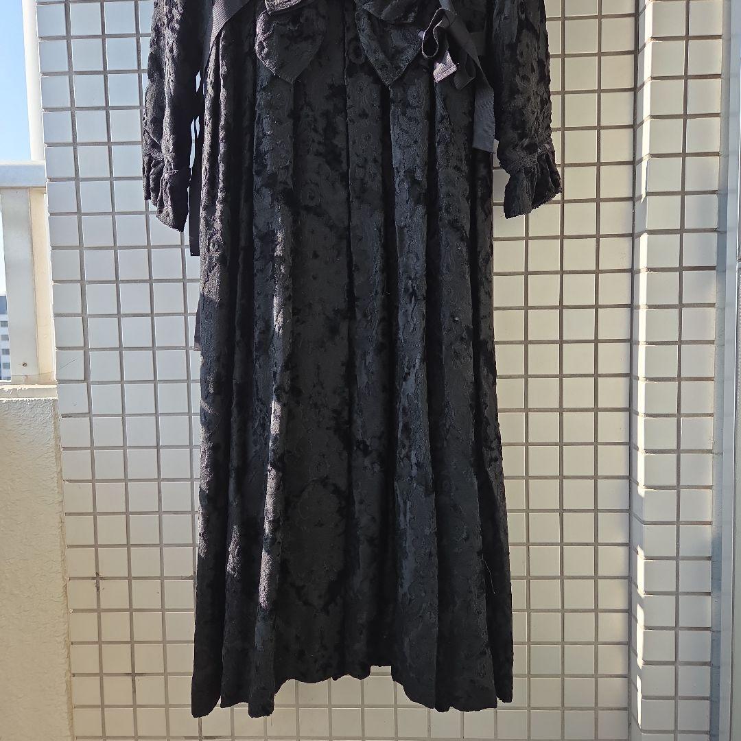 【Tw.A　ルイスキャロル】✨️美品　レースなリボン付きロングコート