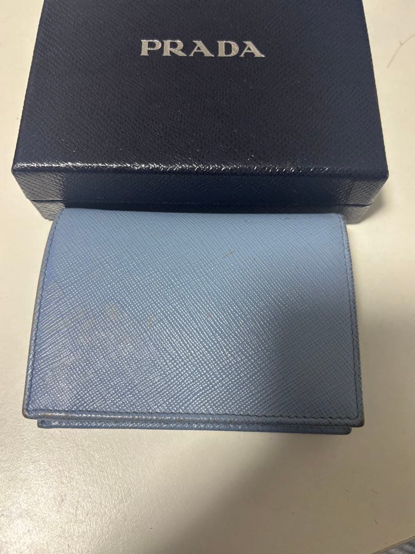 PRADA 2つ折り財布 箱付き