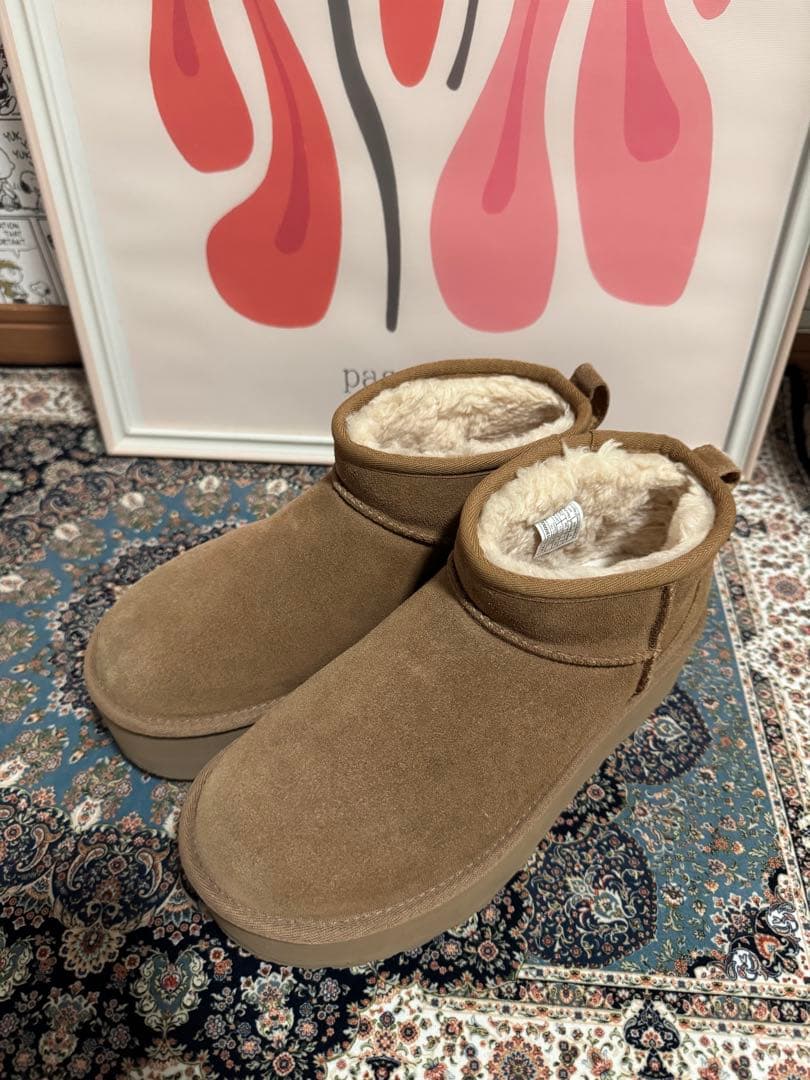 ugg クラシックウルトラミニプラットフォーム