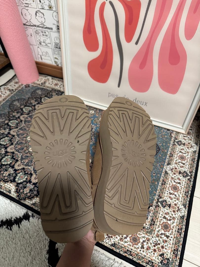 ugg クラシックウルトラミニプラットフォーム