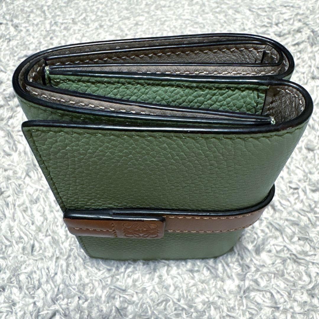 【⭐︎美ら海⭐︎】 LOEWE トライフォールドウォレット　ローズマリー