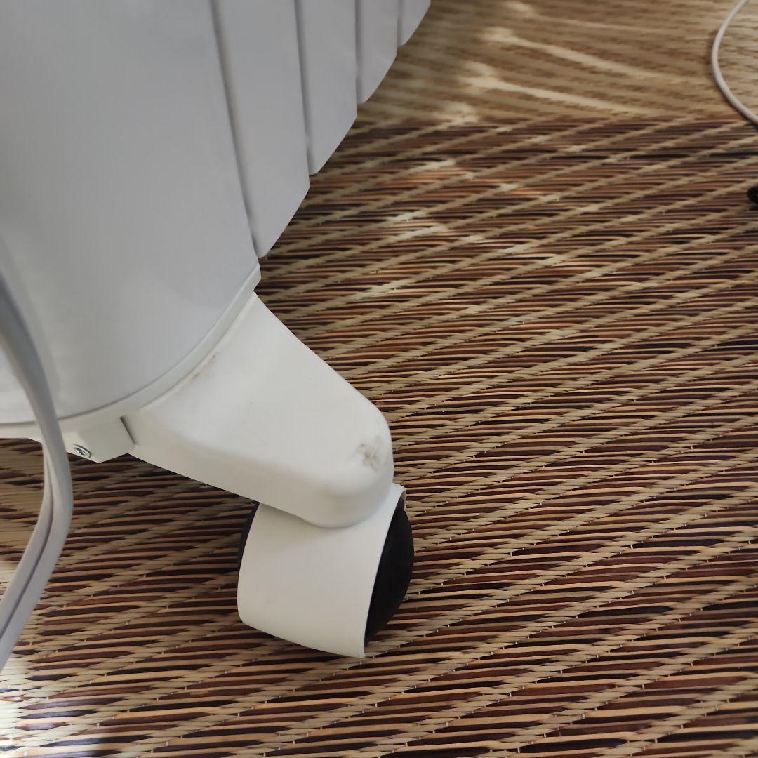 デロンギ　ユニカルド　オイルヒーター　〜10畳未満　良品　2018年モデル