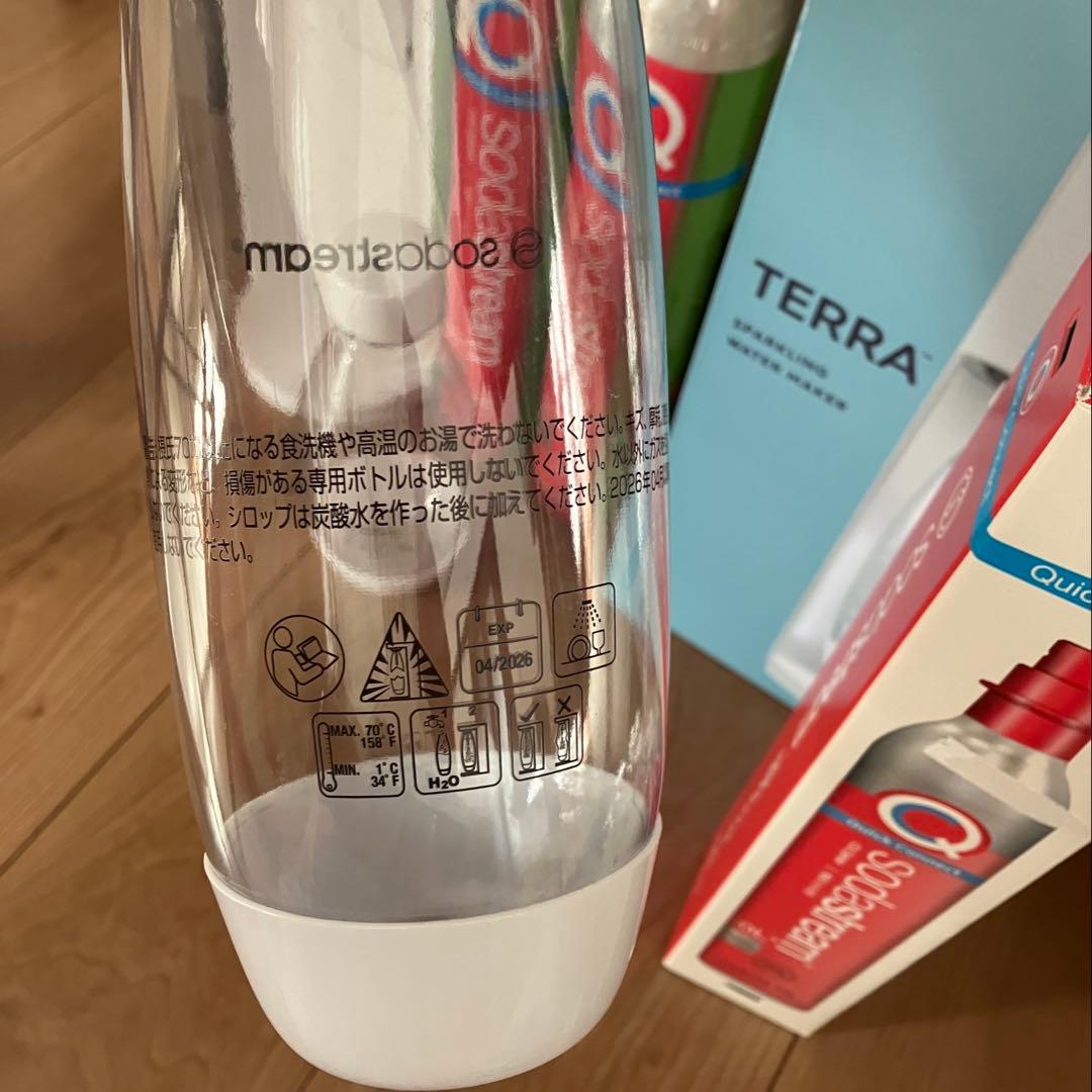 ミヤ　sodastream TERRA 炭酸水メーカーセット