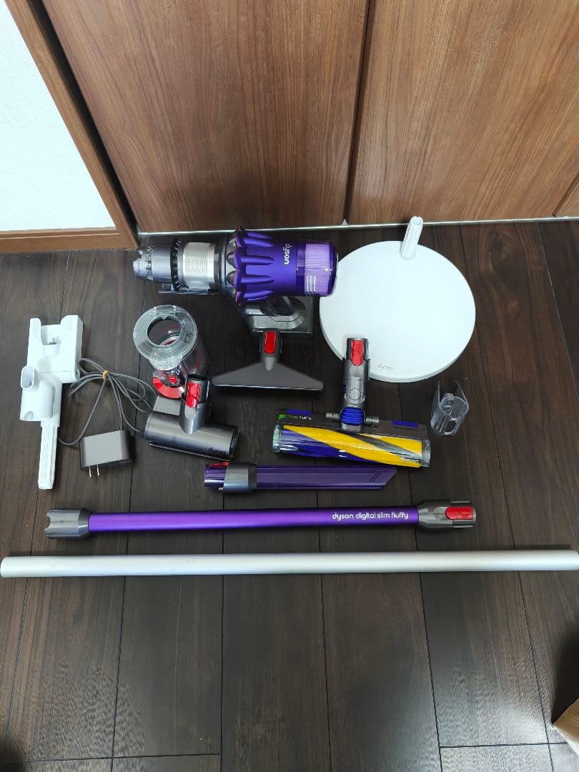 Dyson デジタルスリムフラフィsv18
