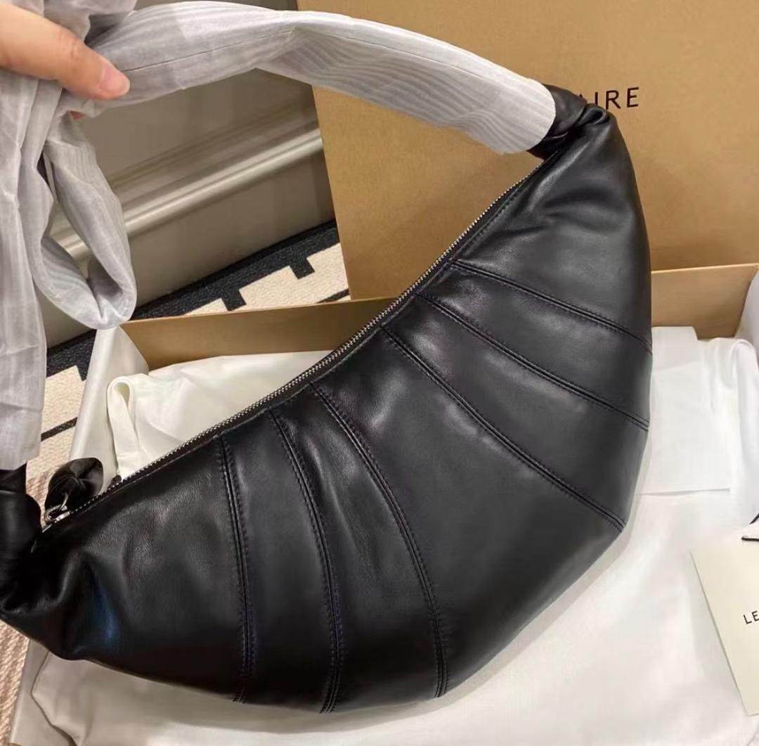 バッグ lemaire croissant small bag BLACK