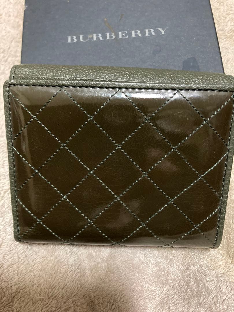 ★新品★BURBERRY 二つ折り財布 オリーブグリーン