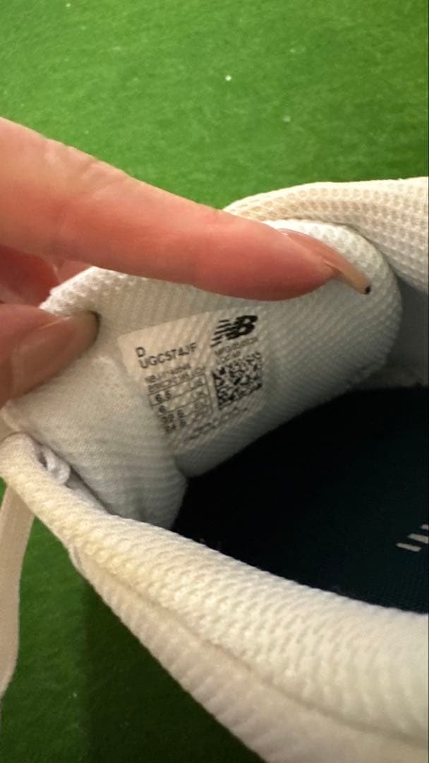 New Balance 女性用スニーカー ホワイト