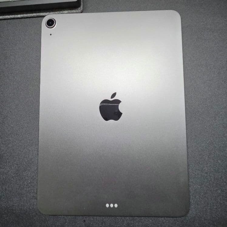 iPad Air 5世代 64GB Wi-Fi スペースグレイ