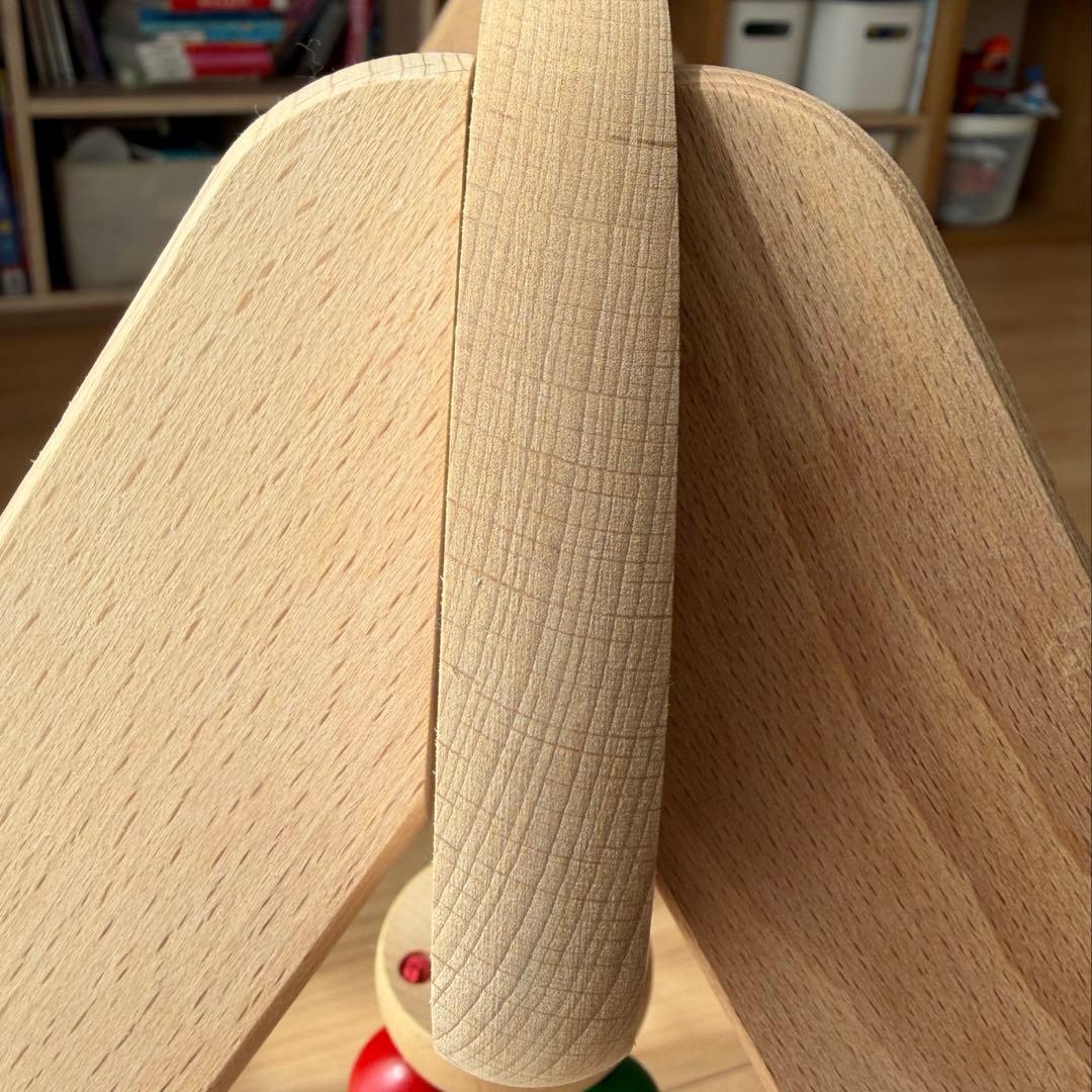 セレクタ社　ムジーナ　木製　ベビージム