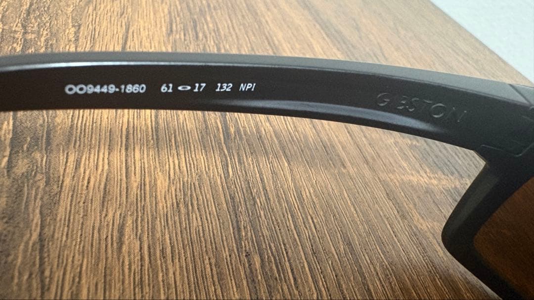 OAKLEY GIBSTON サングラス