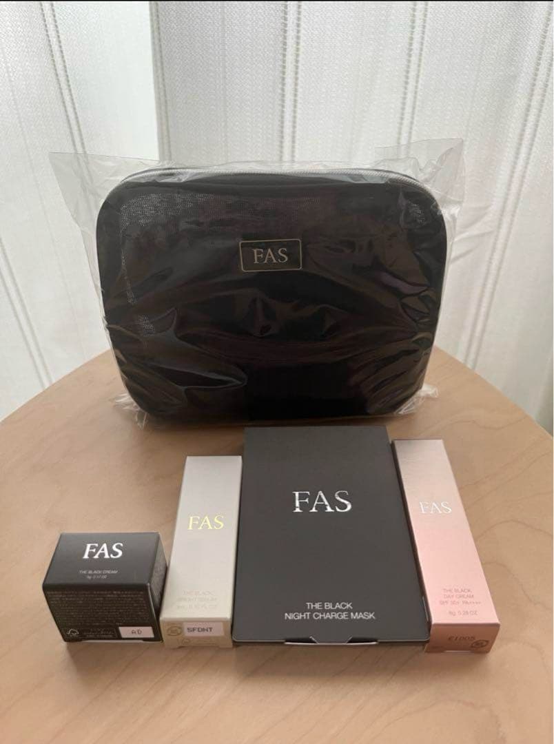 日焼け止め FAS THE BLACK DAY CREAM BEST COSME KIT