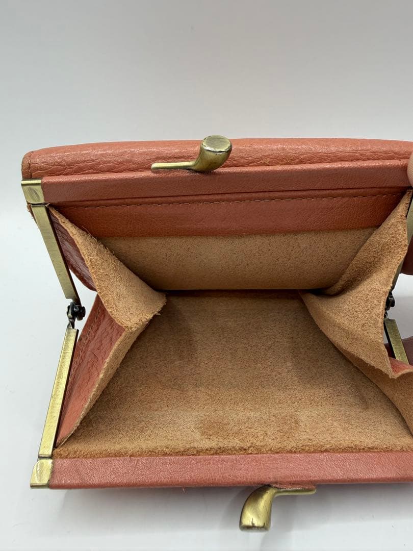 美品IL BISONTE がま口二つ折り財布