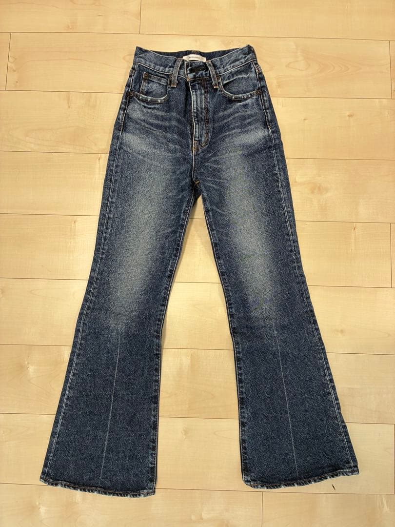 【週末セール】MOUSSY MVS D/BLU FLARE