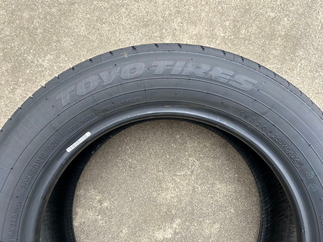 新車外し205/60R16トーヨータイヤ26年製 夏タイヤ4本 ノアヴォクシー②