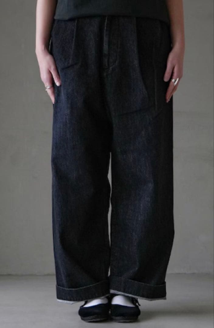 パンツ R&D.M.Co- TUCK DENIM WIDE PANTS