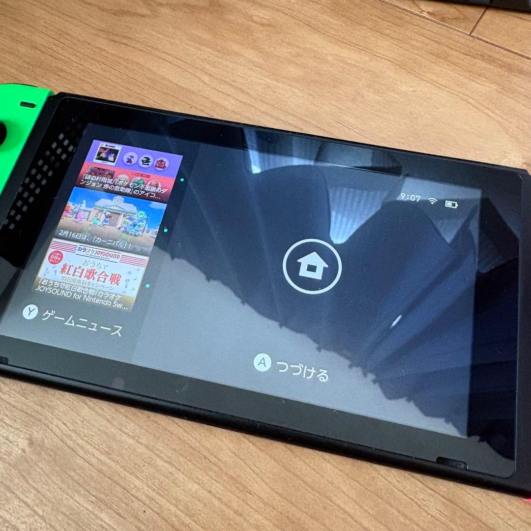 Nintendo Switch 本体　スプラトゥーンカラー