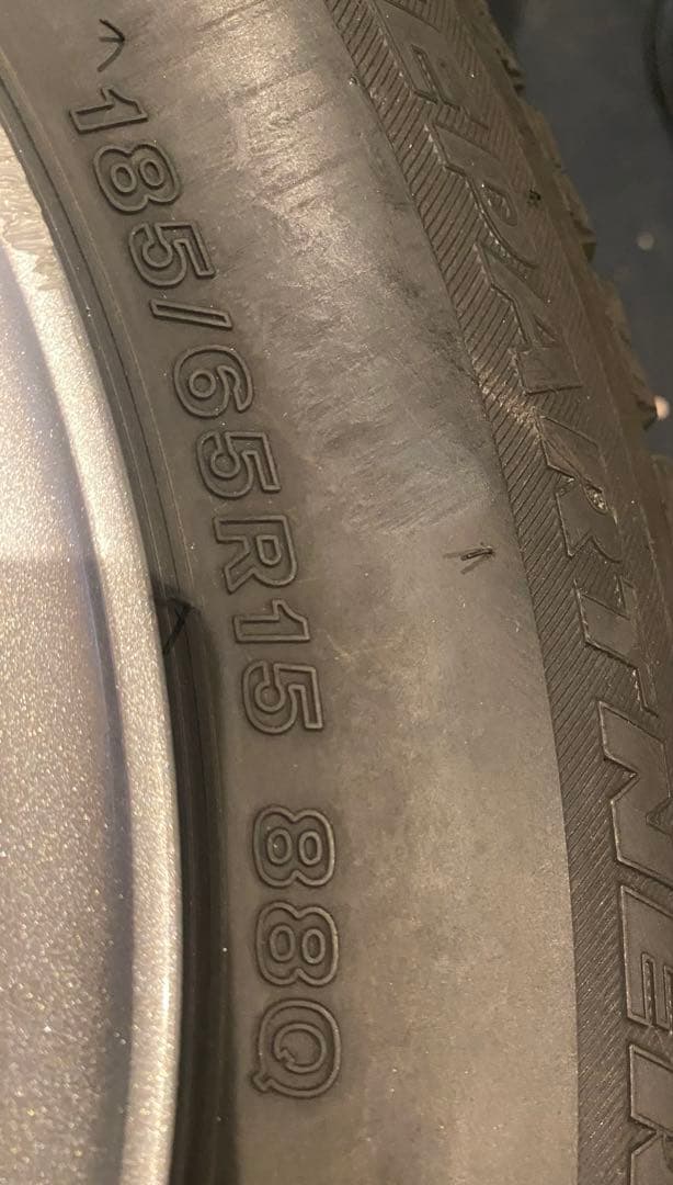 専用balminum 185/65R15 ホイール付タイヤスタッドレス4本セット