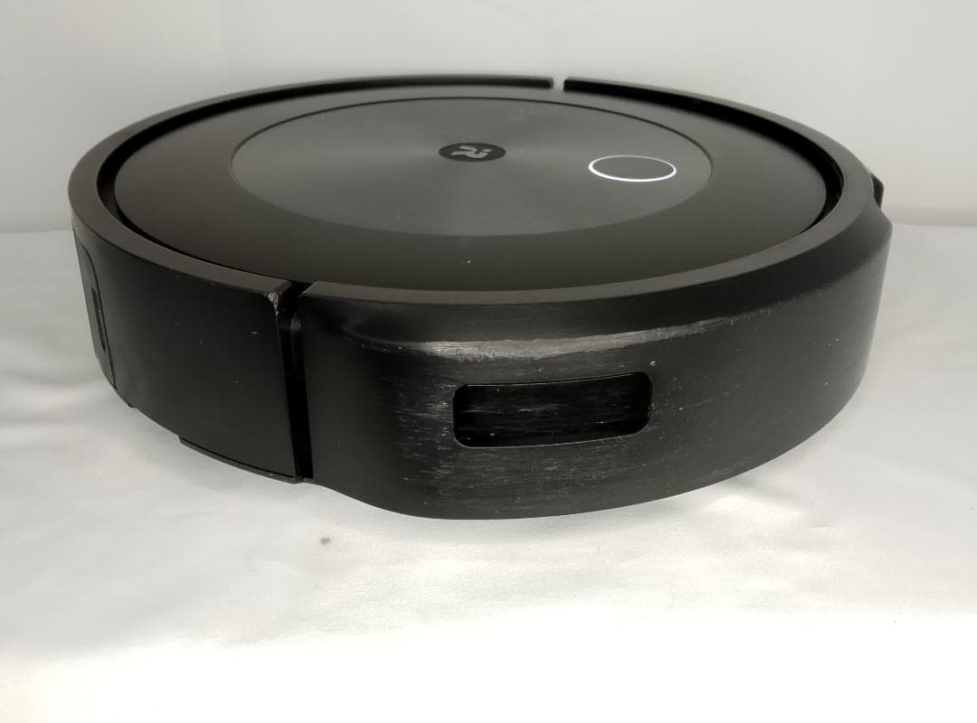 iRobot Roomba ルンバ j7+　ロボット掃除機