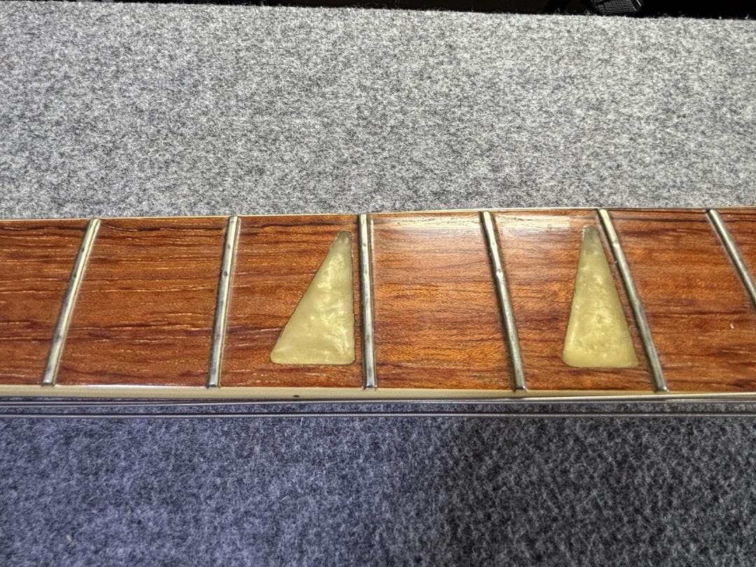 Rickenbacker 360 サンバースト1997年（純正ハードケース付き）