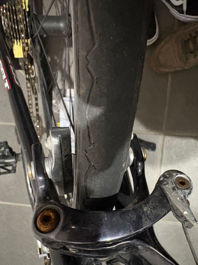 Felt F75 ロードバイク Shimano 105 TIAGRA