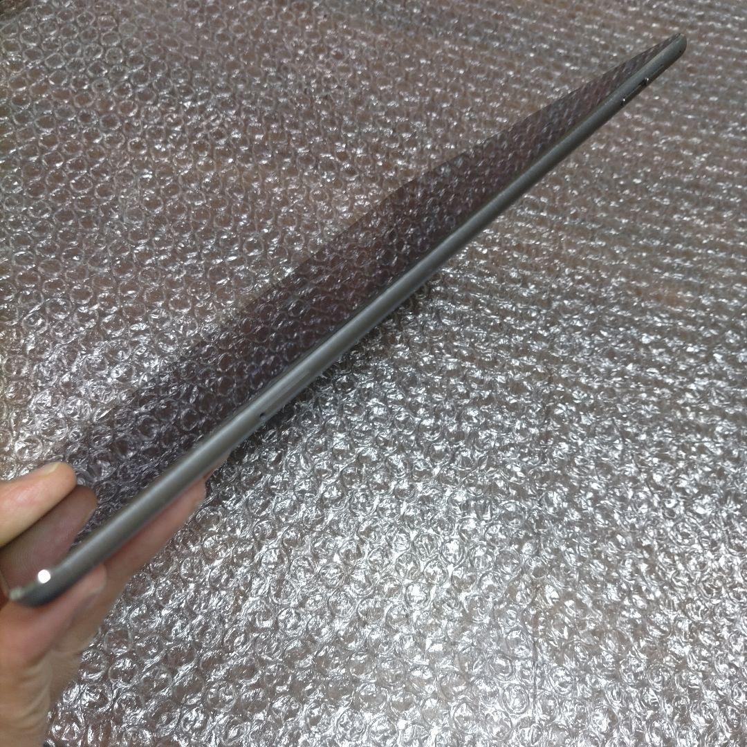 iPad air2 セルラーモデル MNVP2J/A 管理ナンバー2302