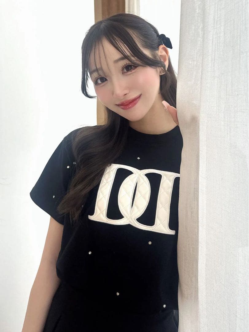 ダーリッチ 新品タグ付き ブラック キルティングアップリケビジューTシャツ F